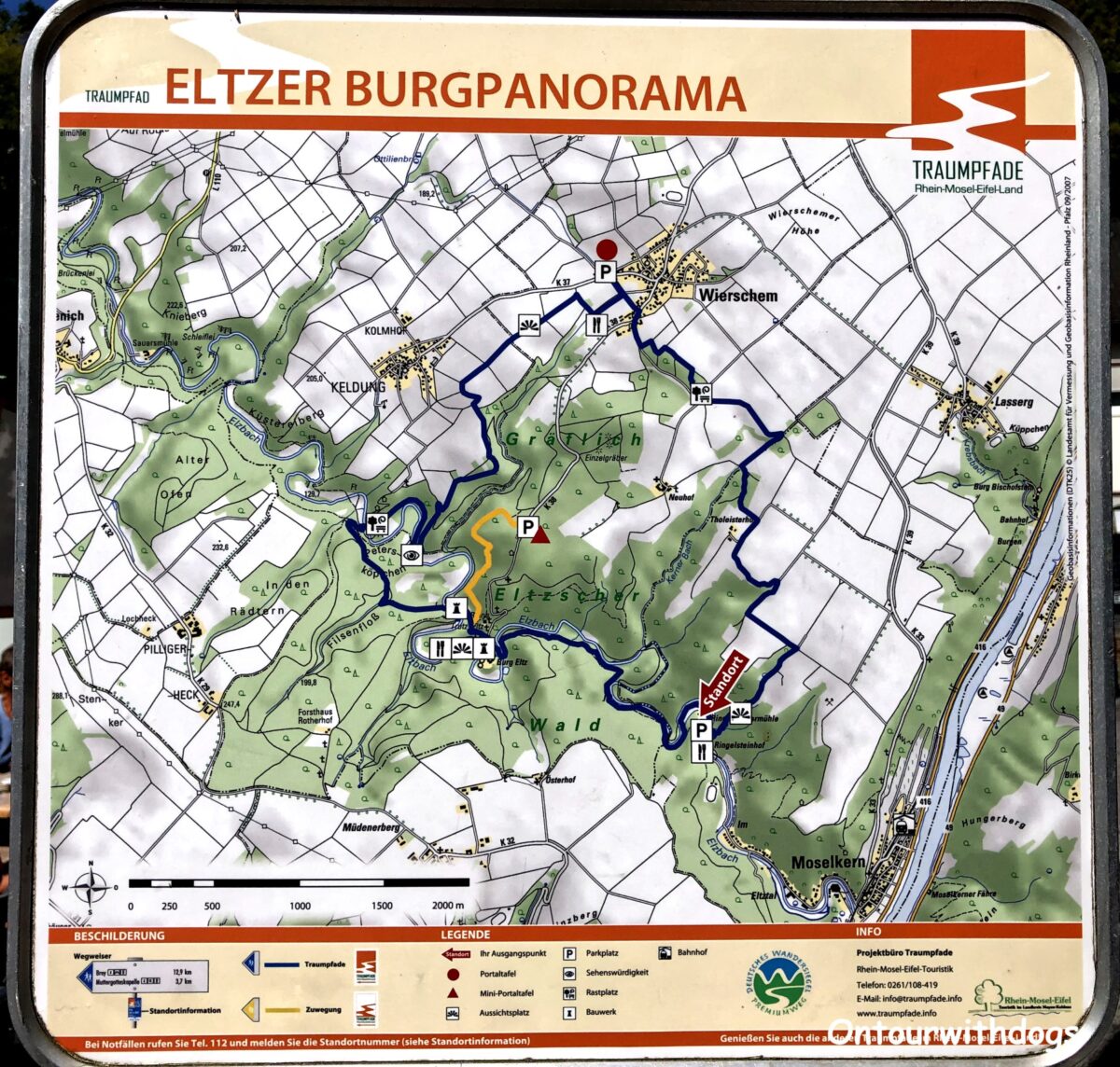 Burg Eltz - parken und wandern auf der Karte