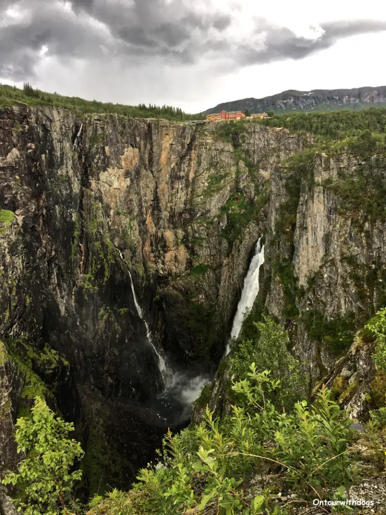 Norwegen Sehenswürdigkeiten: Wasserfall Vøringsfossen in der Hardangervidda