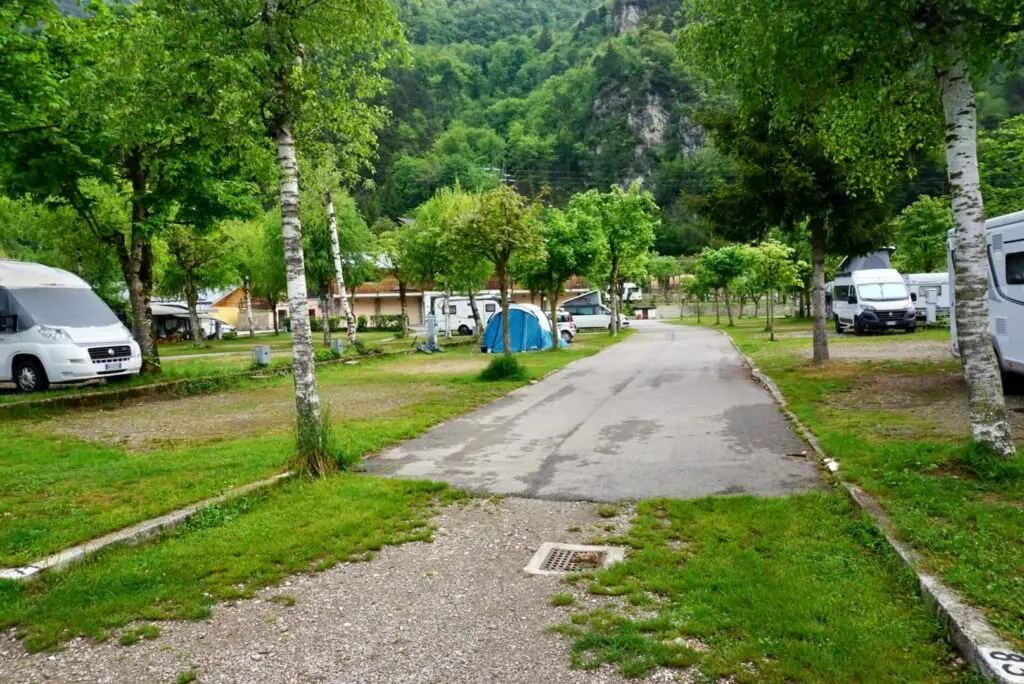 Die Plätze auf dem Camping al Sole