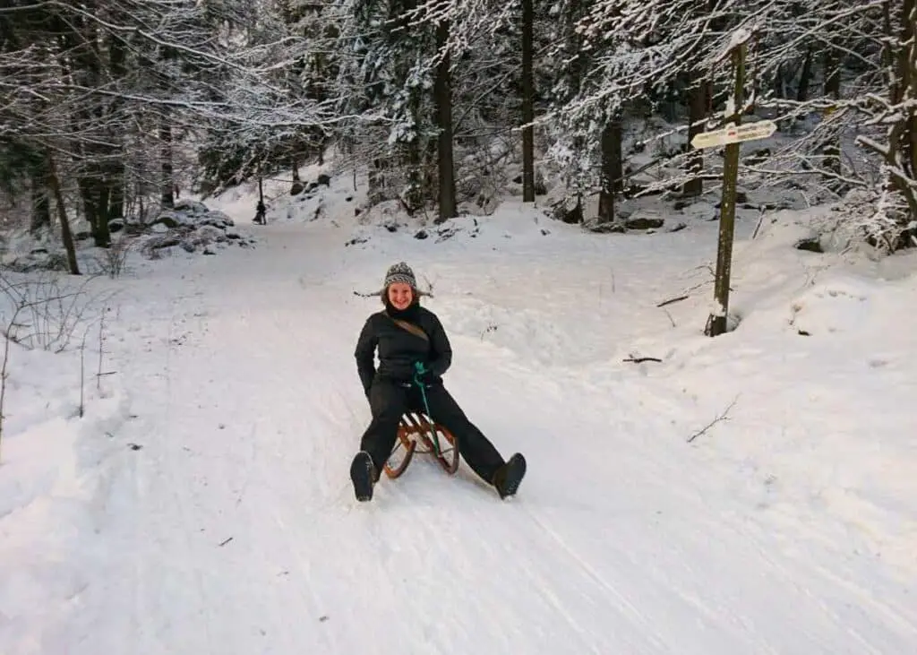 Rodeln beim Winterurlaub im Fichtelgebirge