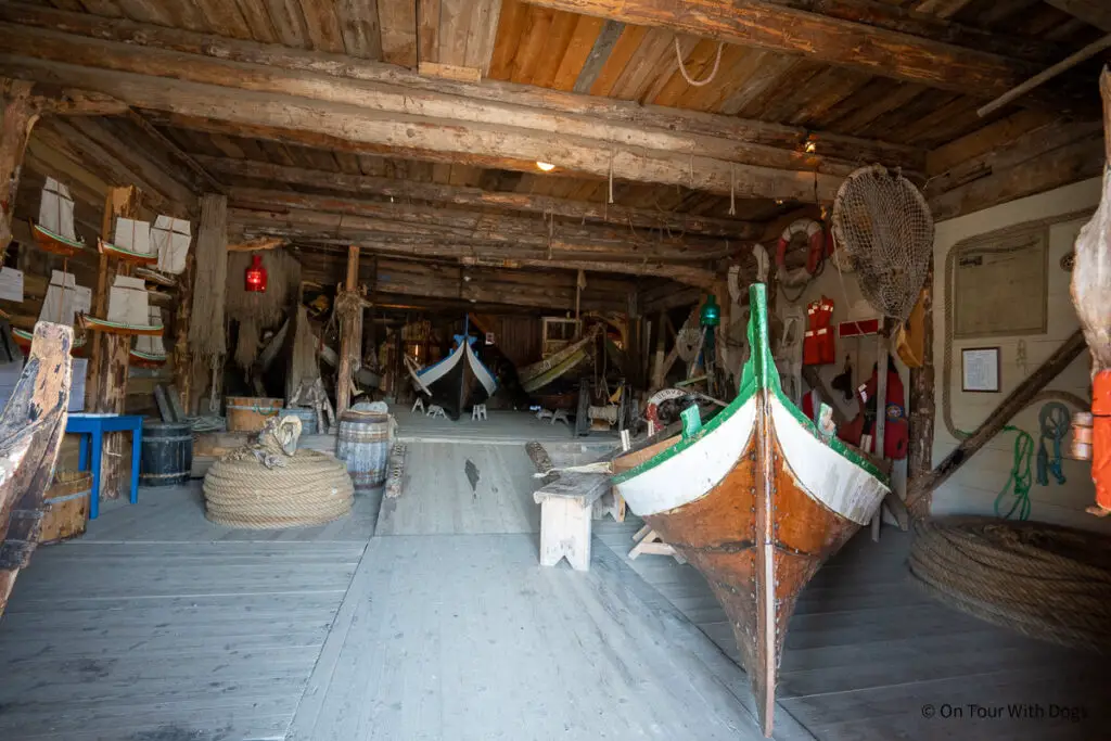 Innenraum des Norsk Fiskeværsmuseum 